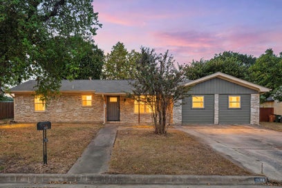 11604 N Oaks DR Austin TX 78753