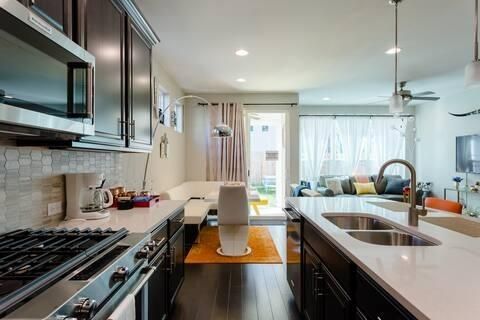 Tiny photo for 807 E 16th ST #A, Austin, TX 78702 (MLS # 2481587)