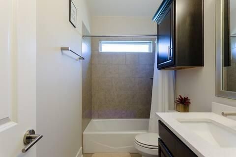 Tiny photo for 807 E 16th ST #A, Austin, TX 78702 (MLS # 2481587)