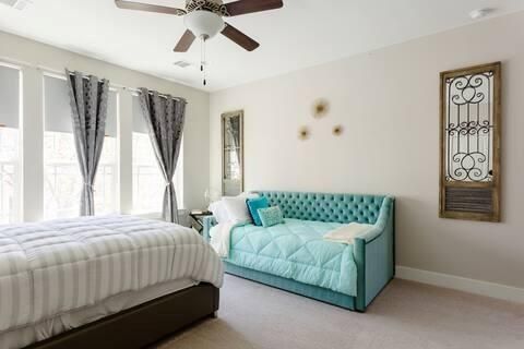 Tiny photo for 807 E 16th ST #A, Austin, TX 78702 (MLS # 2481587)