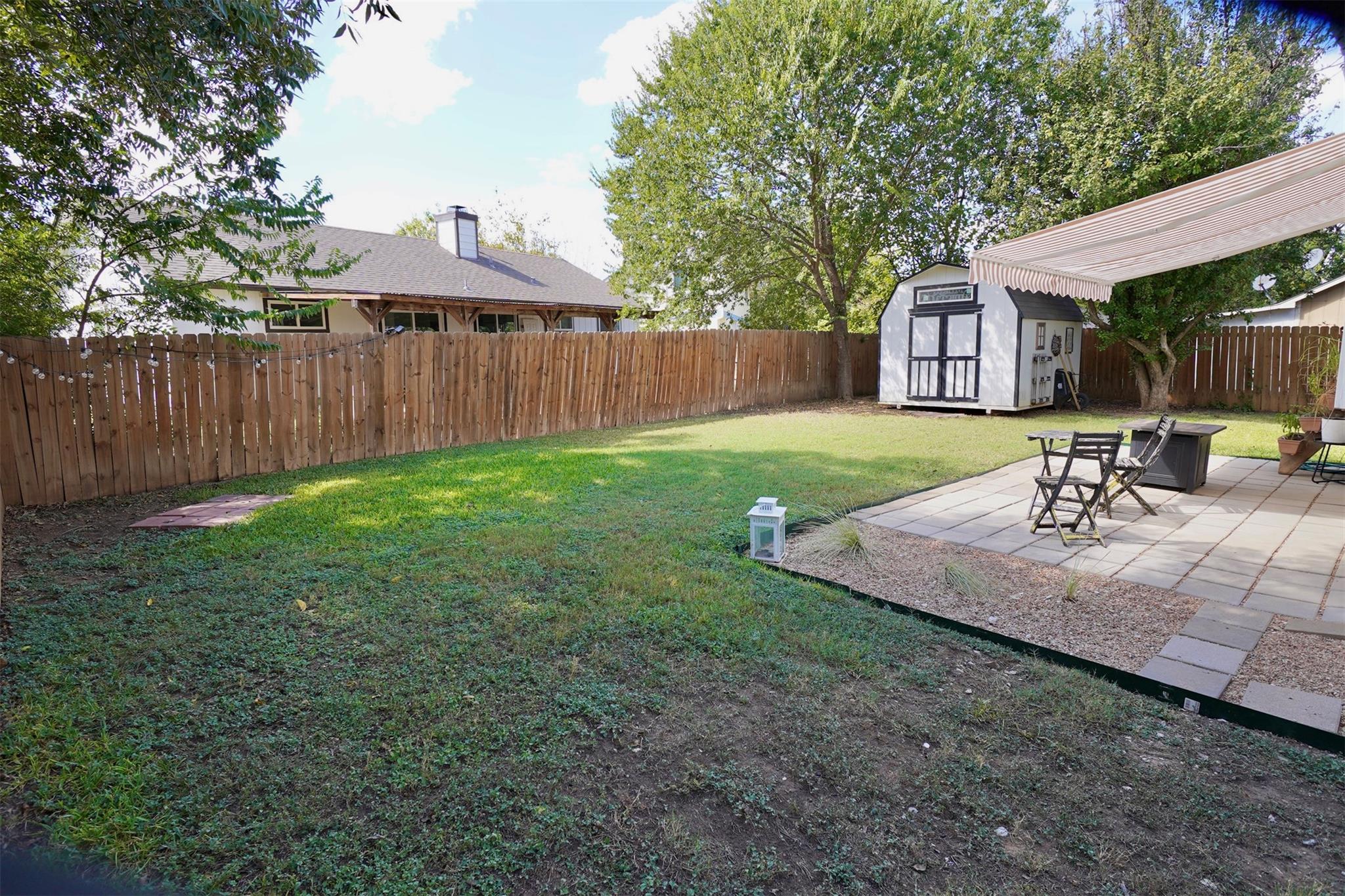 2106 Bluebonnet DR