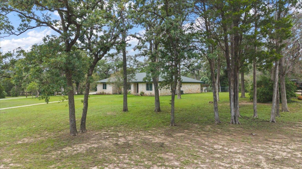 250 Hickory DR