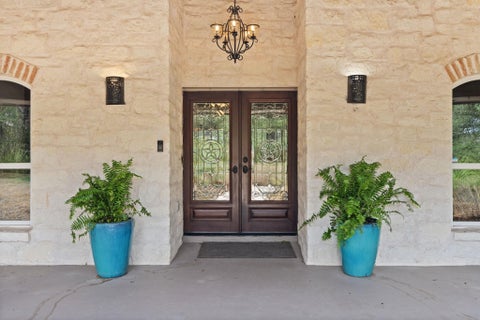 Photo of 24 Long Creek RD, Austin, TX 78737 (MLS # 5409481)