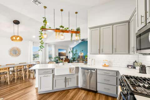 Tiny photo for 10700 Sentinel DR, Austin, TX 78747 (MLS # 8518132)