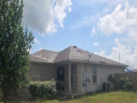 Photo of 18501 Maxa DR, Manor, TX 78653 (MLS # 3067283)