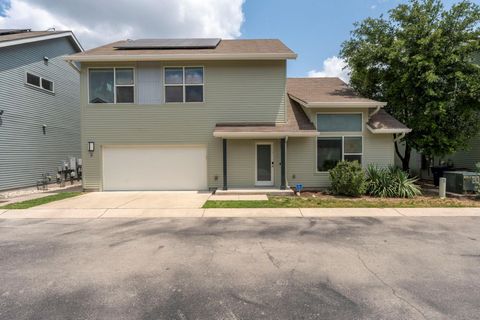 Tiny photo for 301 W Stassney LN #3, Austin, TX 78745 (MLS # 9872548)