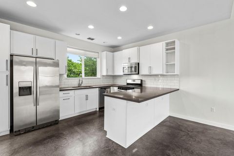 Tiny photo for 301 W Stassney LN #3, Austin, TX 78745 (MLS # 9872548)