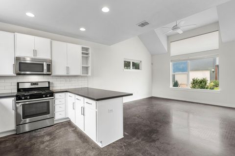 Tiny photo for 301 W Stassney LN #3, Austin, TX 78745 (MLS # 9872548)