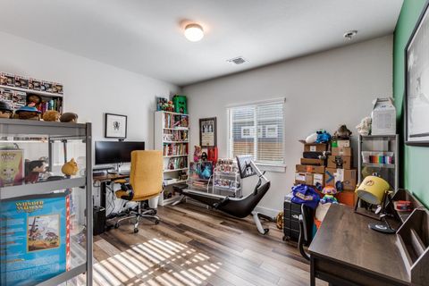 Tiny photo for 7909 Donnelley DR, Austin, TX 78744 (MLS # 8303072)