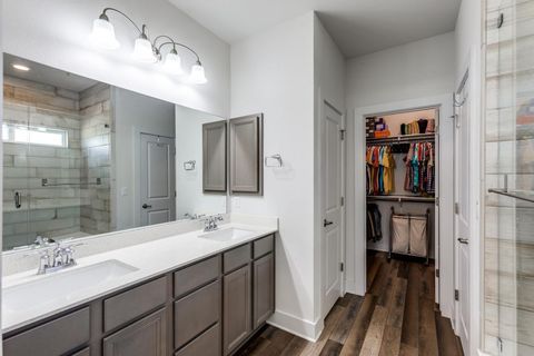 Tiny photo for 7909 Donnelley DR, Austin, TX 78744 (MLS # 8303072)