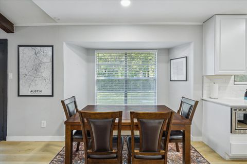 Tiny photo for 10414 Quail Ridge DR, Austin, TX 78758 (MLS # 5089978)