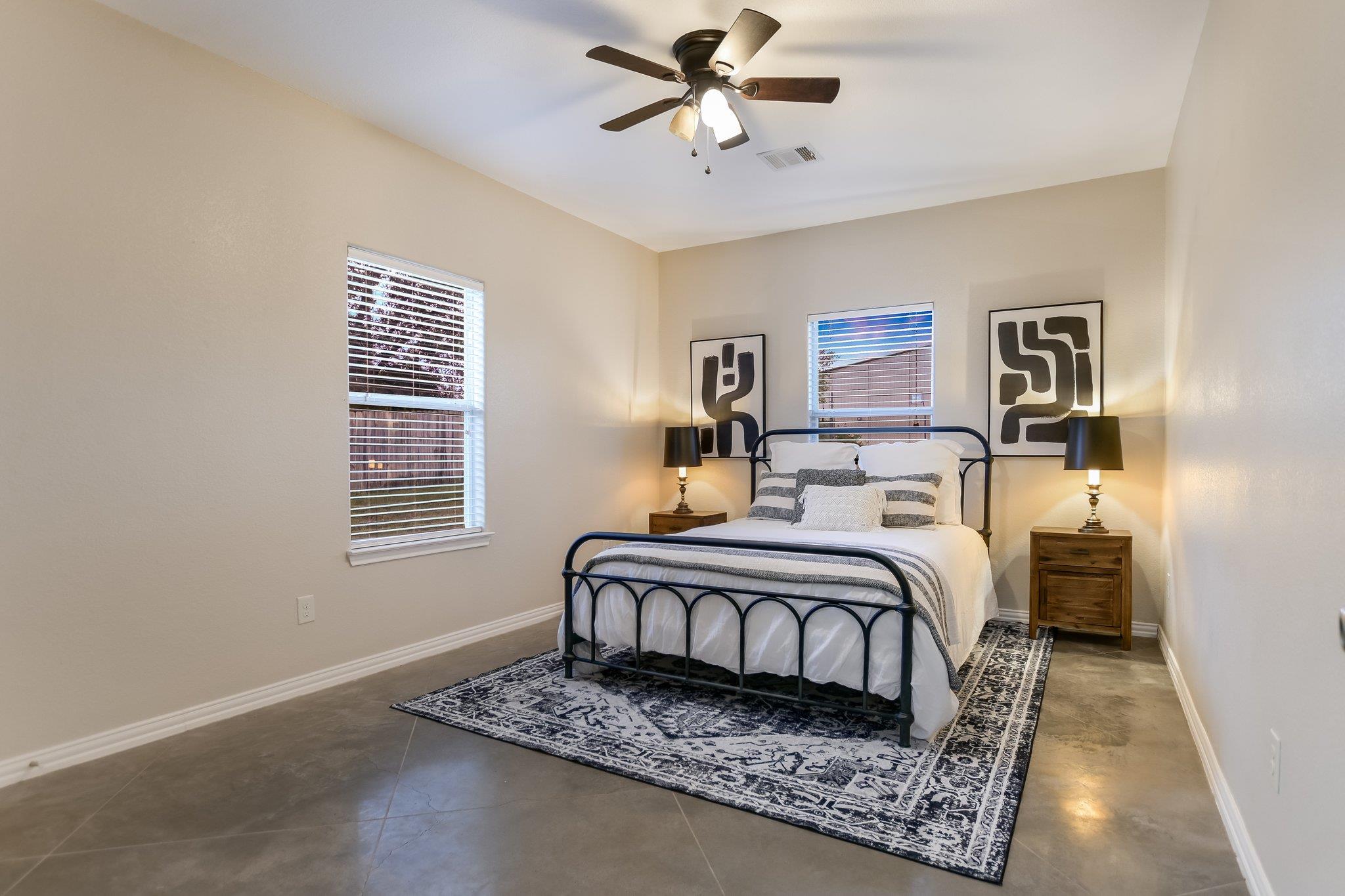 Kingsland, Texas 78639, United States, 2 Bedrooms Bedrooms, ,2 BathroomsBathrooms,Residential,Active,187738