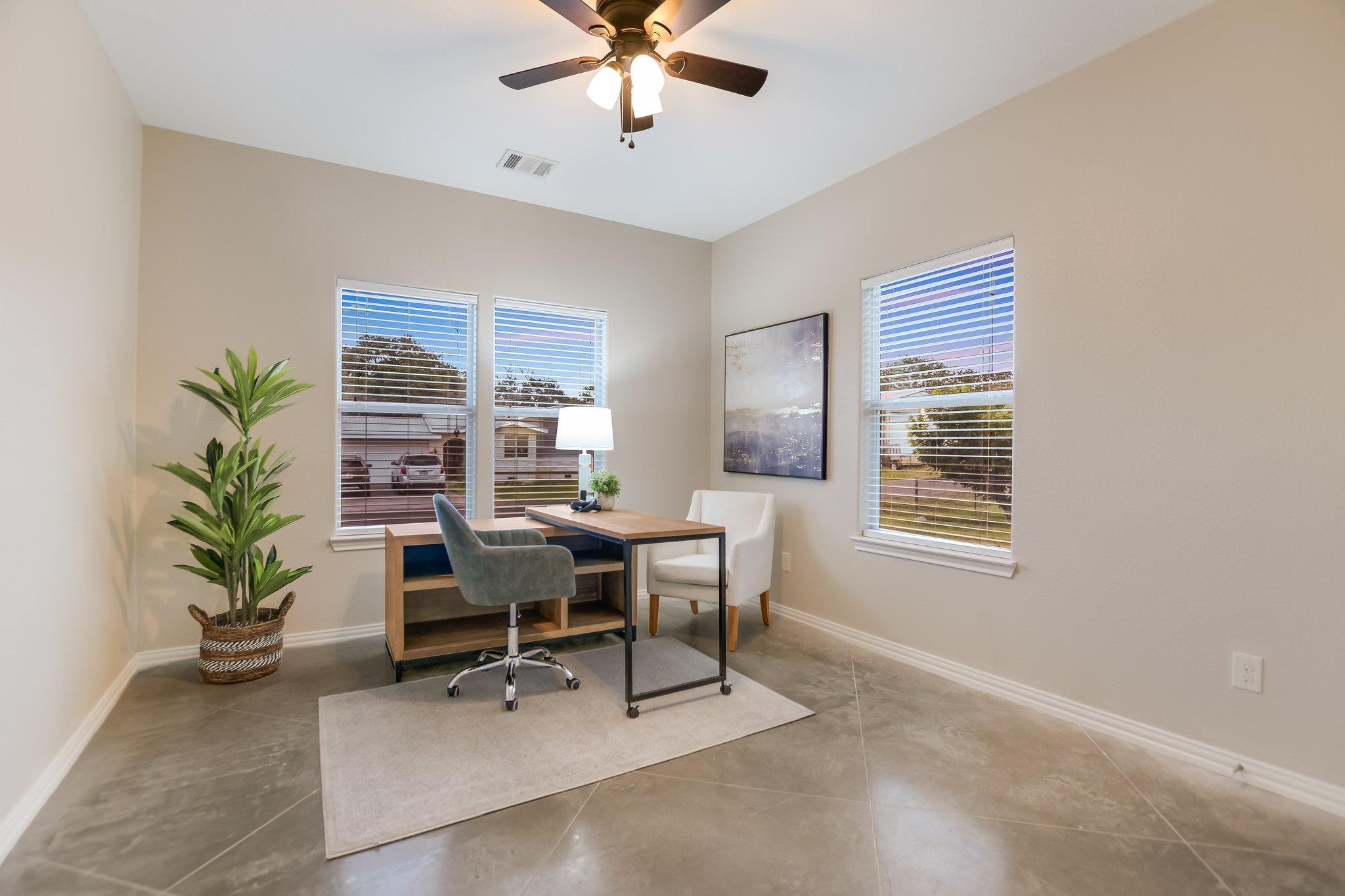 Kingsland, Texas 78639, United States, 2 Bedrooms Bedrooms, ,2 BathroomsBathrooms,Residential,Active,187738