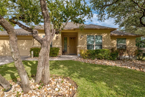 823 LONE STAR DR, CEDAR PARK, TX 78613 - Image a2fc852f02909acba0dfe5efea3ca0d5/339072176