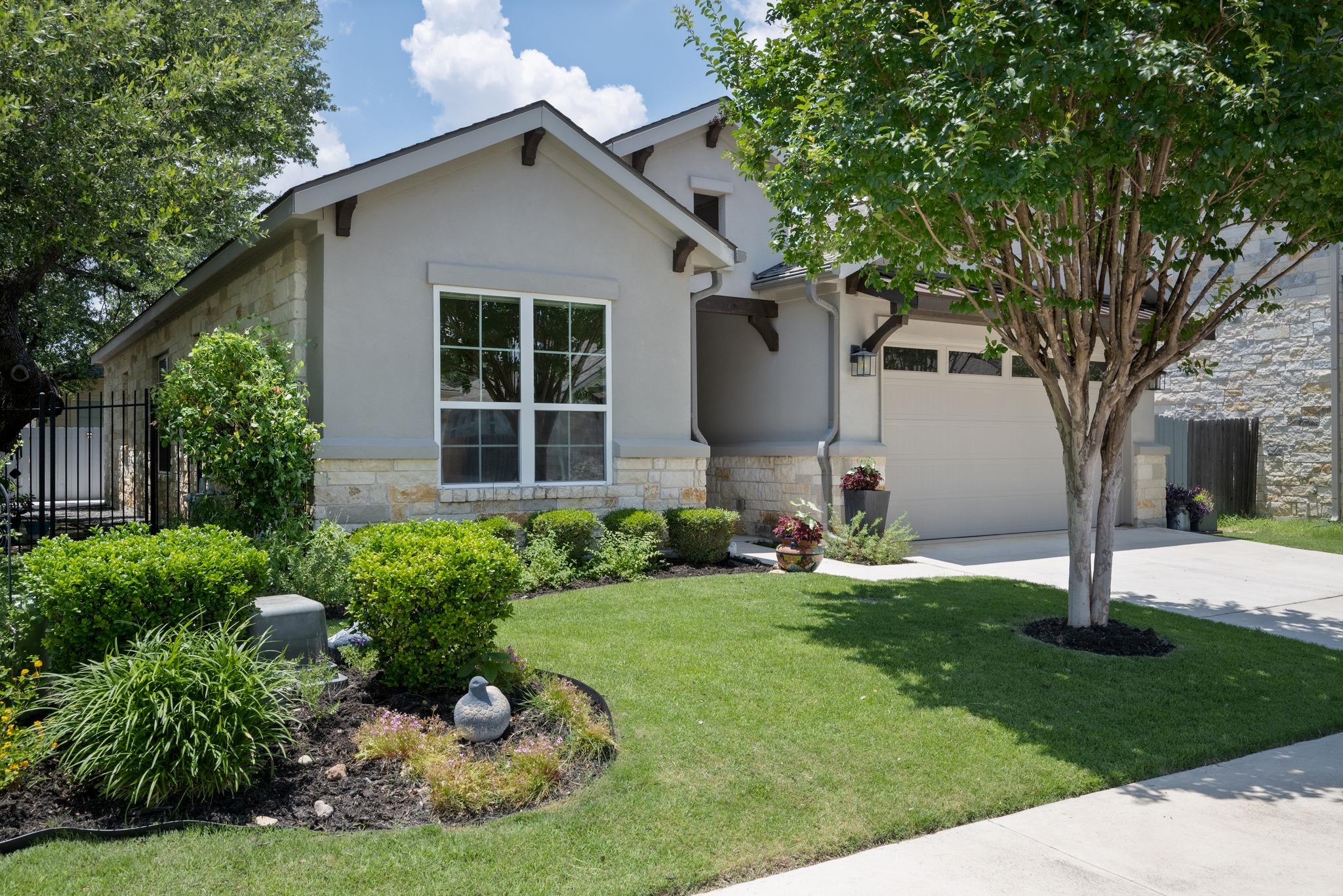 4608 Collins ST 906