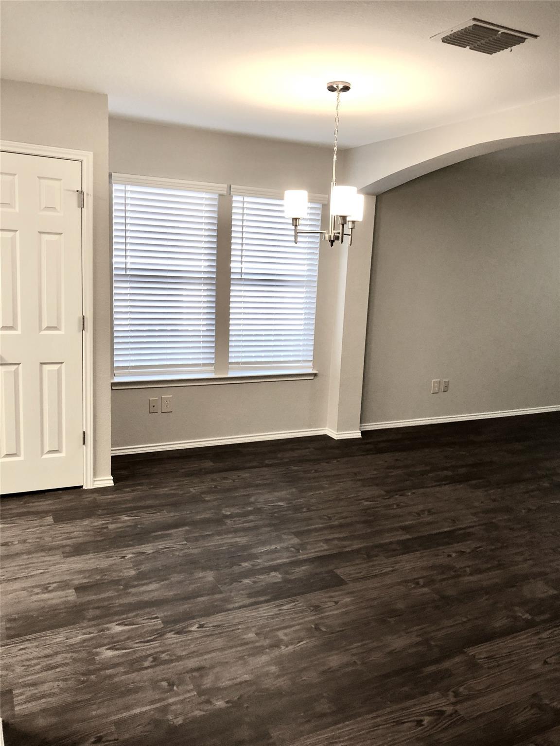 1514 Carriage Hills TRL