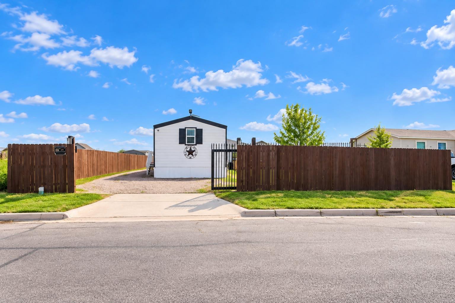 230 Vaquero LN
