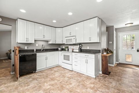 Tiny photo for 11004 Elm ST, Jonestown, TX 78645 (MLS # 8885429)