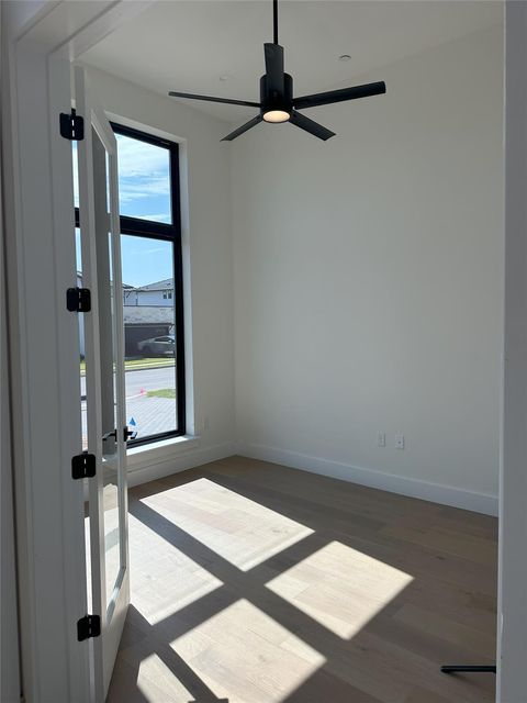 Tiny photo for 6010 Adhara PASS, Austin, TX 78730 (MLS # 2581468)