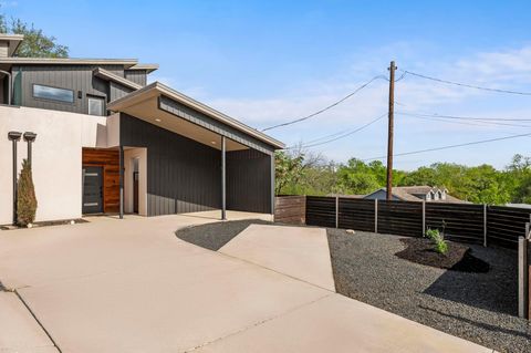 Photo of 4400 Mount Vernon DR #B, Austin, TX 78745 (MLS # 9117570)