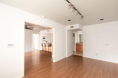Tiny photo for 7685 Northcross DR #628, Austin, TX 78757 (MLS # 4688162)