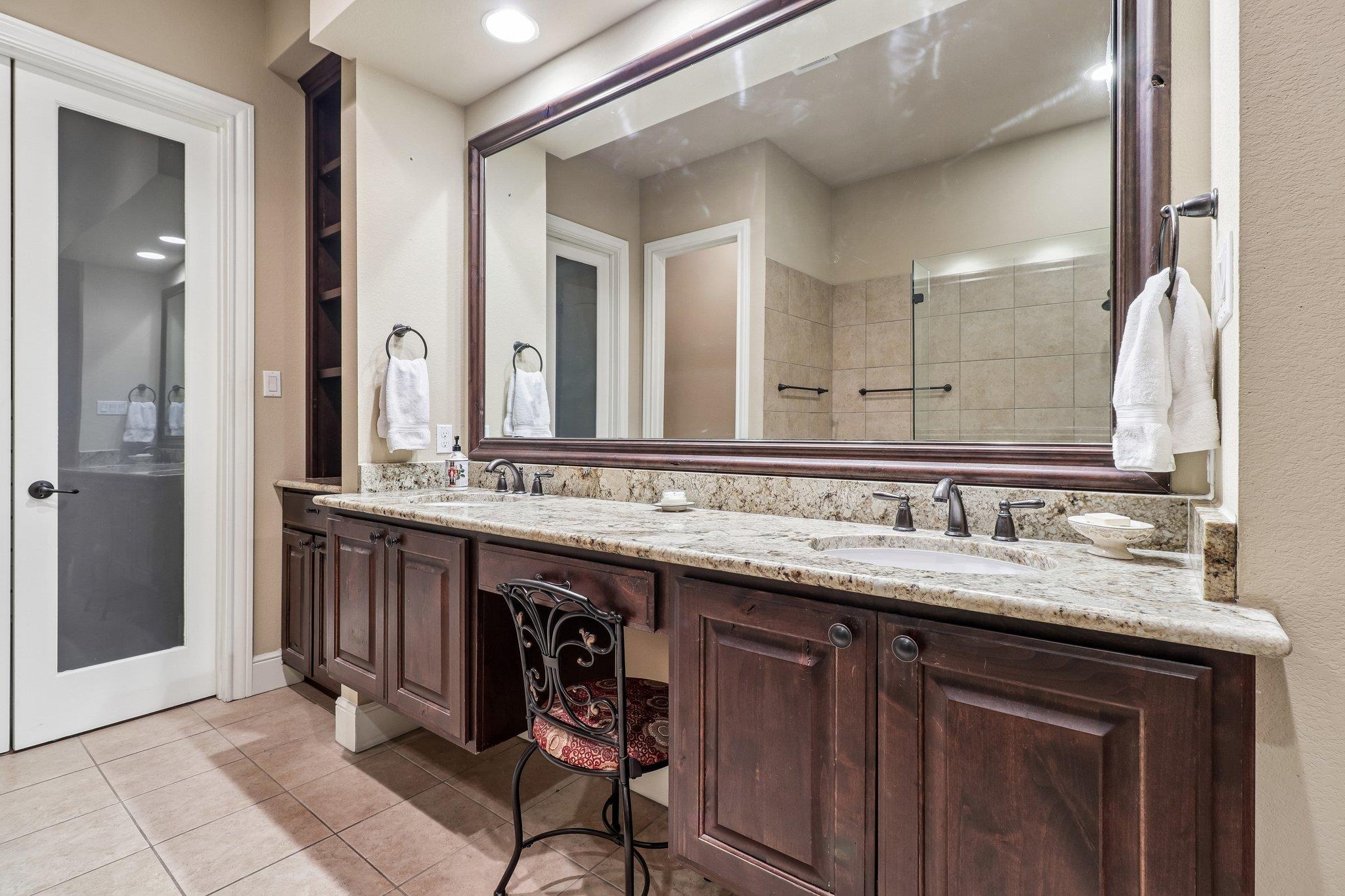 35 Prestonwood CIR