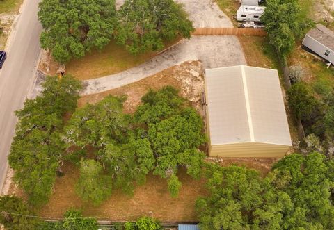 610 Tamarack Dr Canyon Lake TX 78133