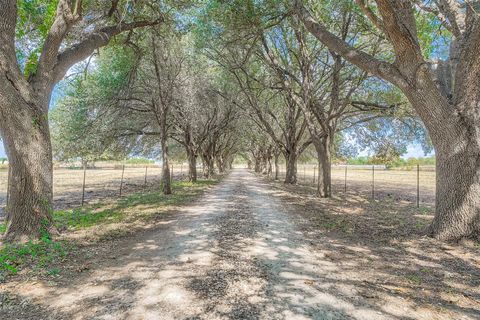 Photo of 10026 Fm 1660, Hutto, TX 78634 (MLS # 5658642)