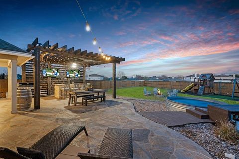 Photo of 529 Cold River RUN, Kyle, TX 78640 (MLS # 6735830)