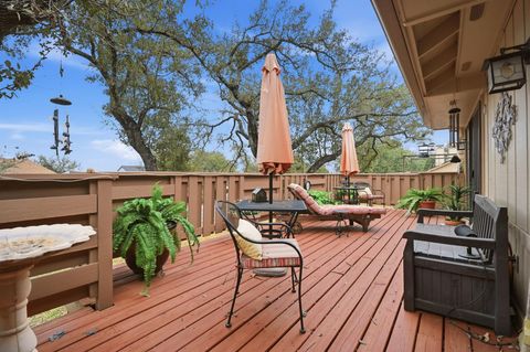 Tiny photo for 49 Oaks PL, Lago Vista, TX 78645 (MLS # 1479484)