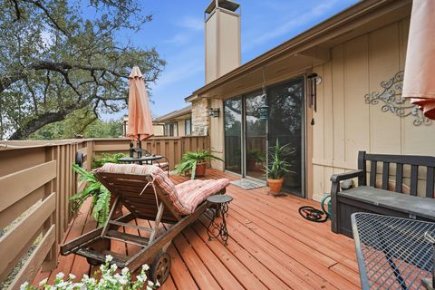 Tiny photo for 49 Oaks PL, Lago Vista, TX 78645 (MLS # 1479484)