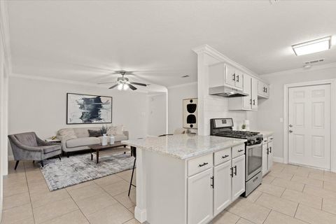 Tiny photo for 3206 BARNSLEY DR, Austin, TX 78745 (MLS # 3808700)