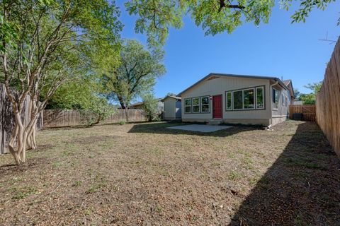 Tiny photo for 3206 BARNSLEY DR, Austin, TX 78745 (MLS # 3808700)