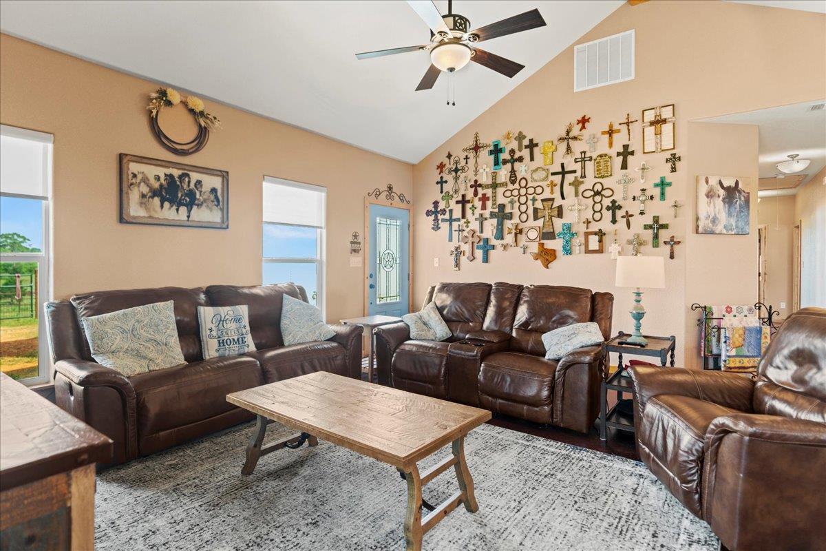 935 Highway 21 E