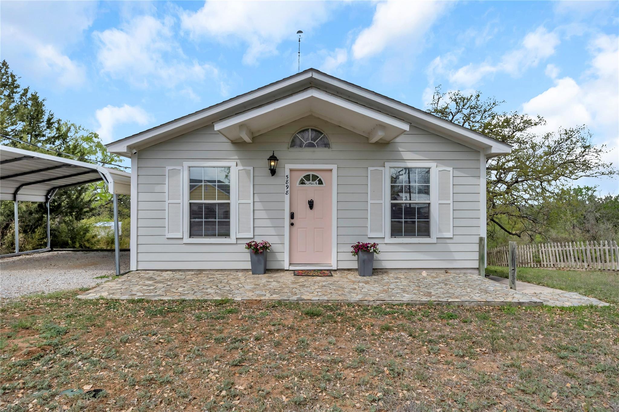 5898 RIVER OAKS DR
