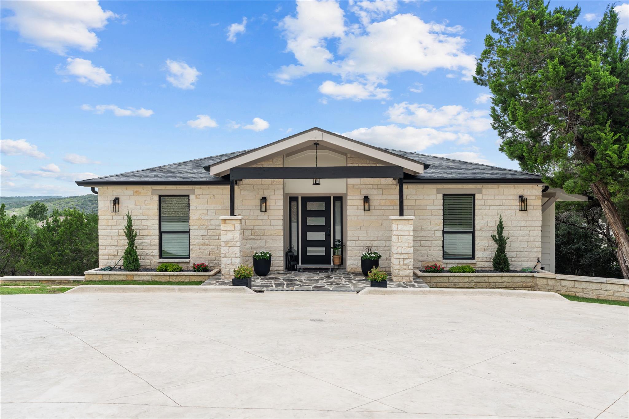 18924 Peckham DR