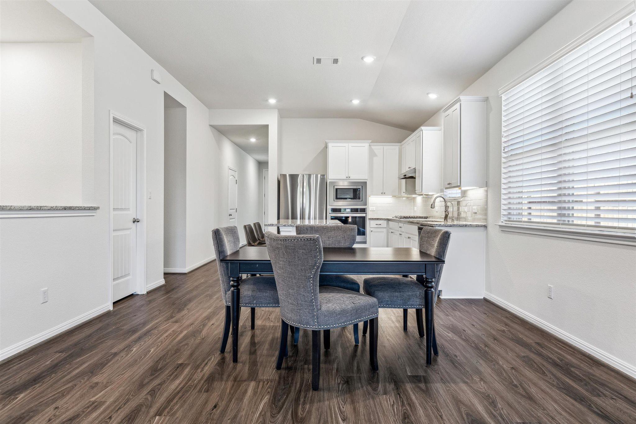 428 Gabrielle Anne DR