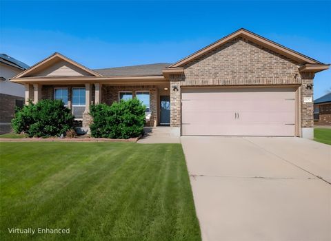 Photo of 6107 Sue Anne DR, Killeen, TX 76542 (MLS # 5214418)