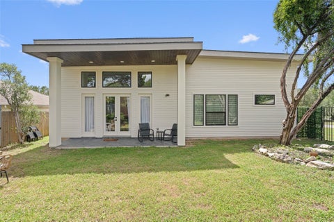 Tiny photo for 21408 Lakefront DR, Lago Vista, TX 78645 (MLS # 2467387)