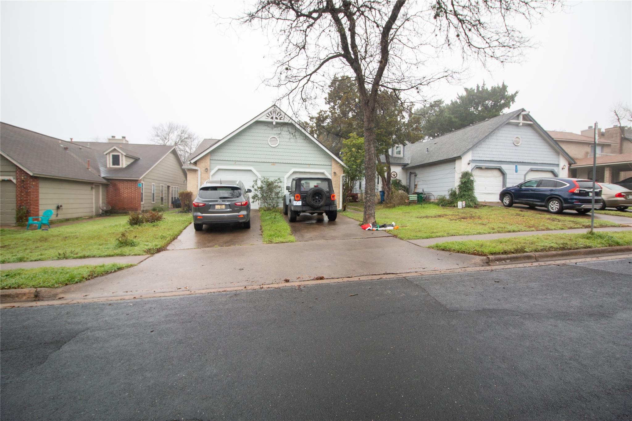 Photo 1 of 21 — 1407 Cinnamon PATH A, Austin, TX 78704