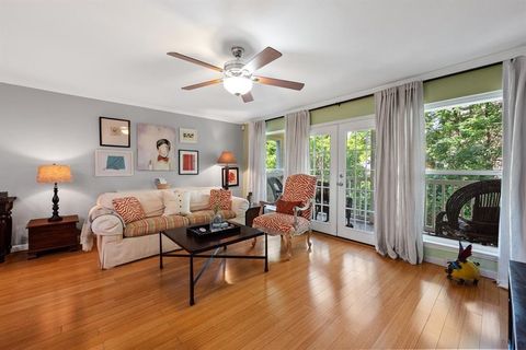 Photo of 1818 Lakeshore BLVD #15, Austin, TX 78741 (MLS # 7202018)