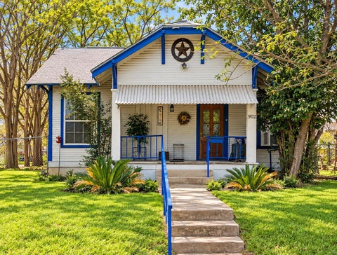 Tiny photo for 902 Taylor ST, Austin, TX 78702 (MLS # 7172636)