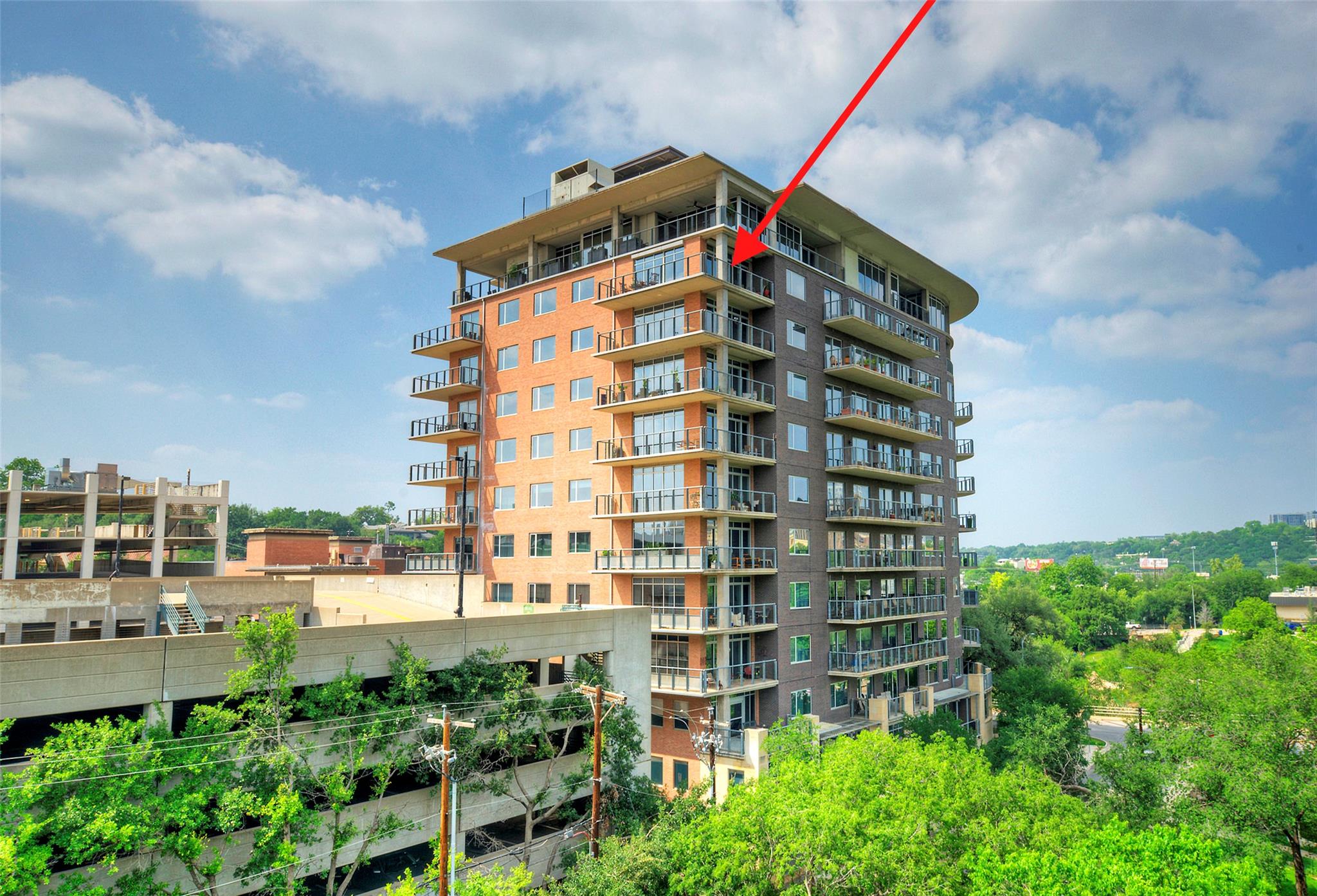901 W 9th ST 1004