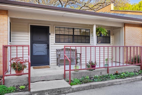 Photo of 2301 Lawnmont Ave #1, Austin, TX 78756 (MLS # 6603301)