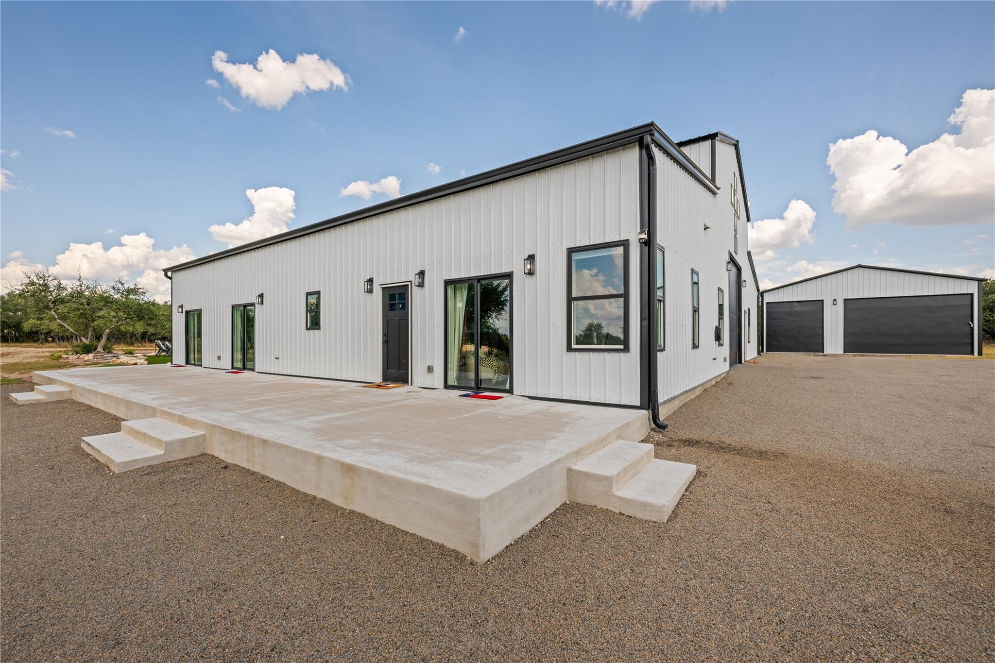 1118 Harmon Hills RD