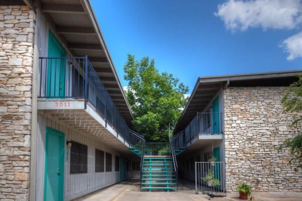 3011 Whitis Ave 202