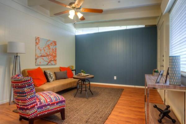 3011 Whitis Ave 202