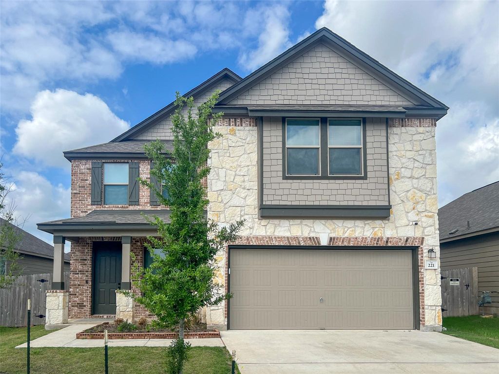 Photo of 221 Summit DR, Lockhart, TX 78644 (MLS # 4694033)