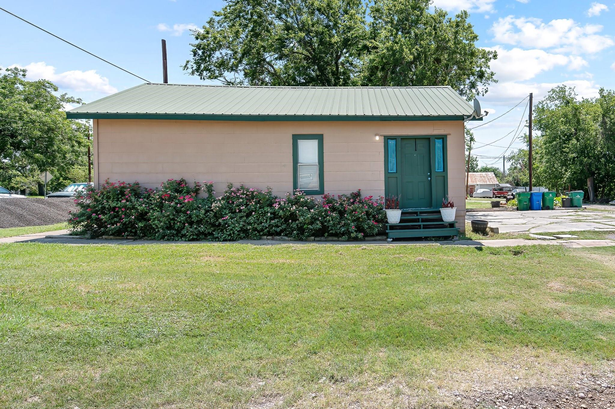 View Taylor, TX 76574 house