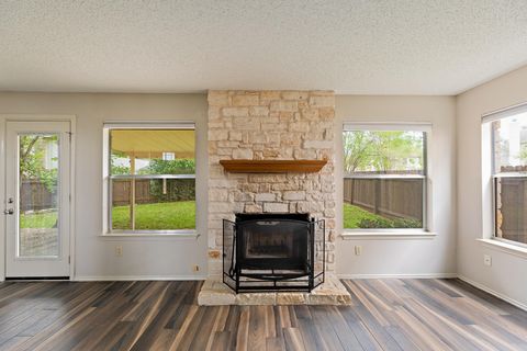 Photo of 13202 Amasia DR, Austin, TX 78729 (MLS # 9956415)